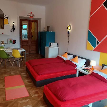 View To The Cracow Basic Apartment Красков Екстериор снимка
