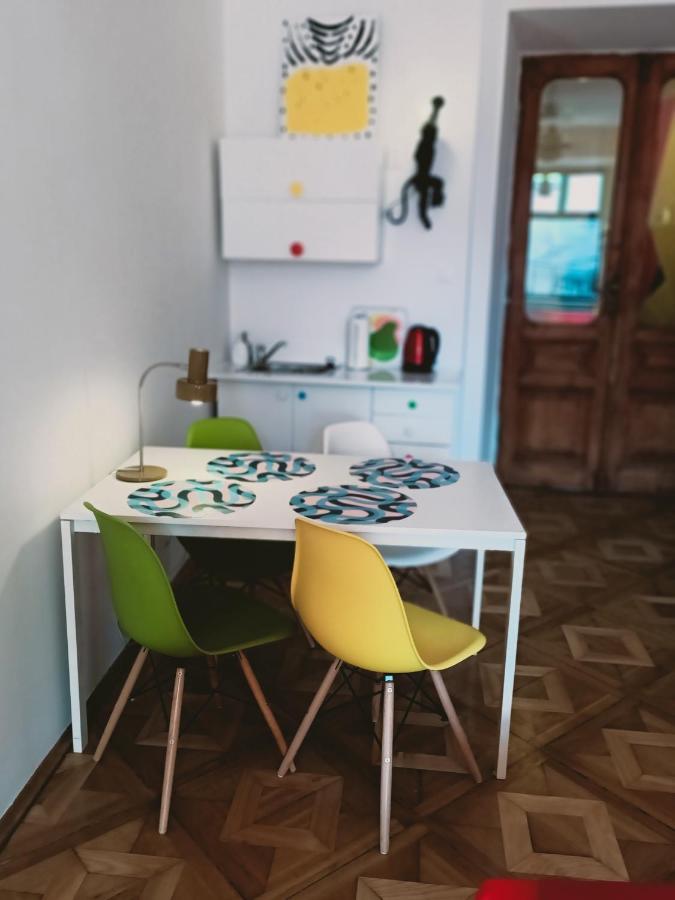 View To The Cracow Basic Apartment Красков Екстериор снимка
