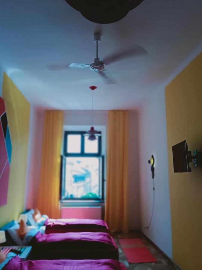 View To The Cracow Basic Apartment Красков Екстериор снимка
